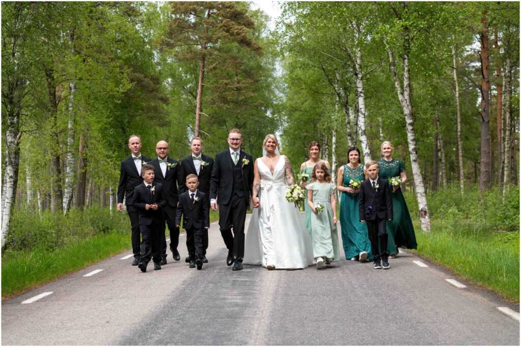 Bröllopsfölje